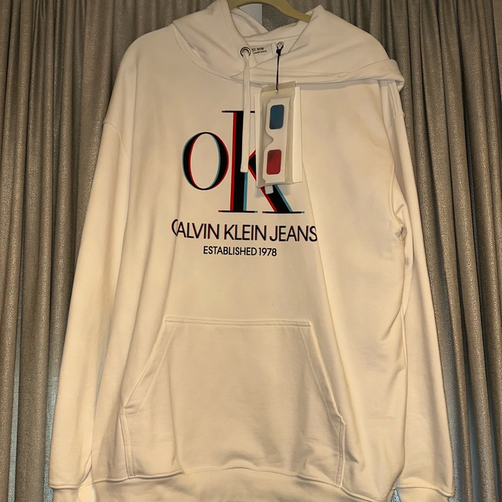 Calvin Klein 3D hoodie.